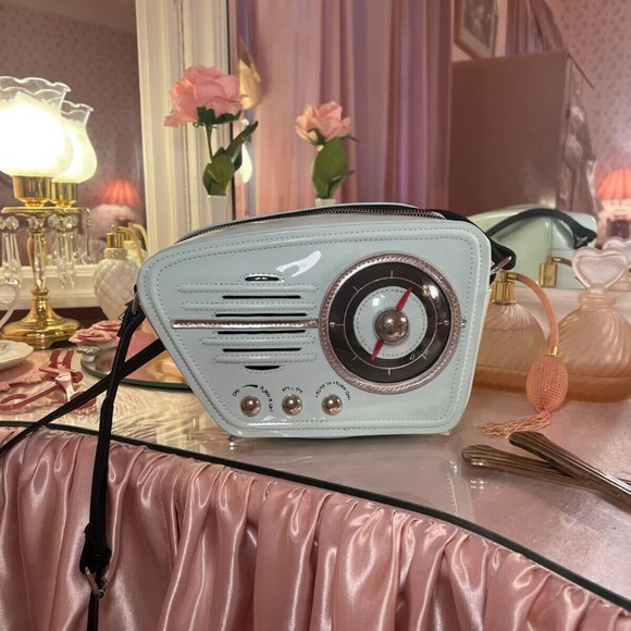 Betsey Johnson Kitsch Radio Active Mint Crossbody Bag BJ34070A New Sealed - Picture 7 of 13